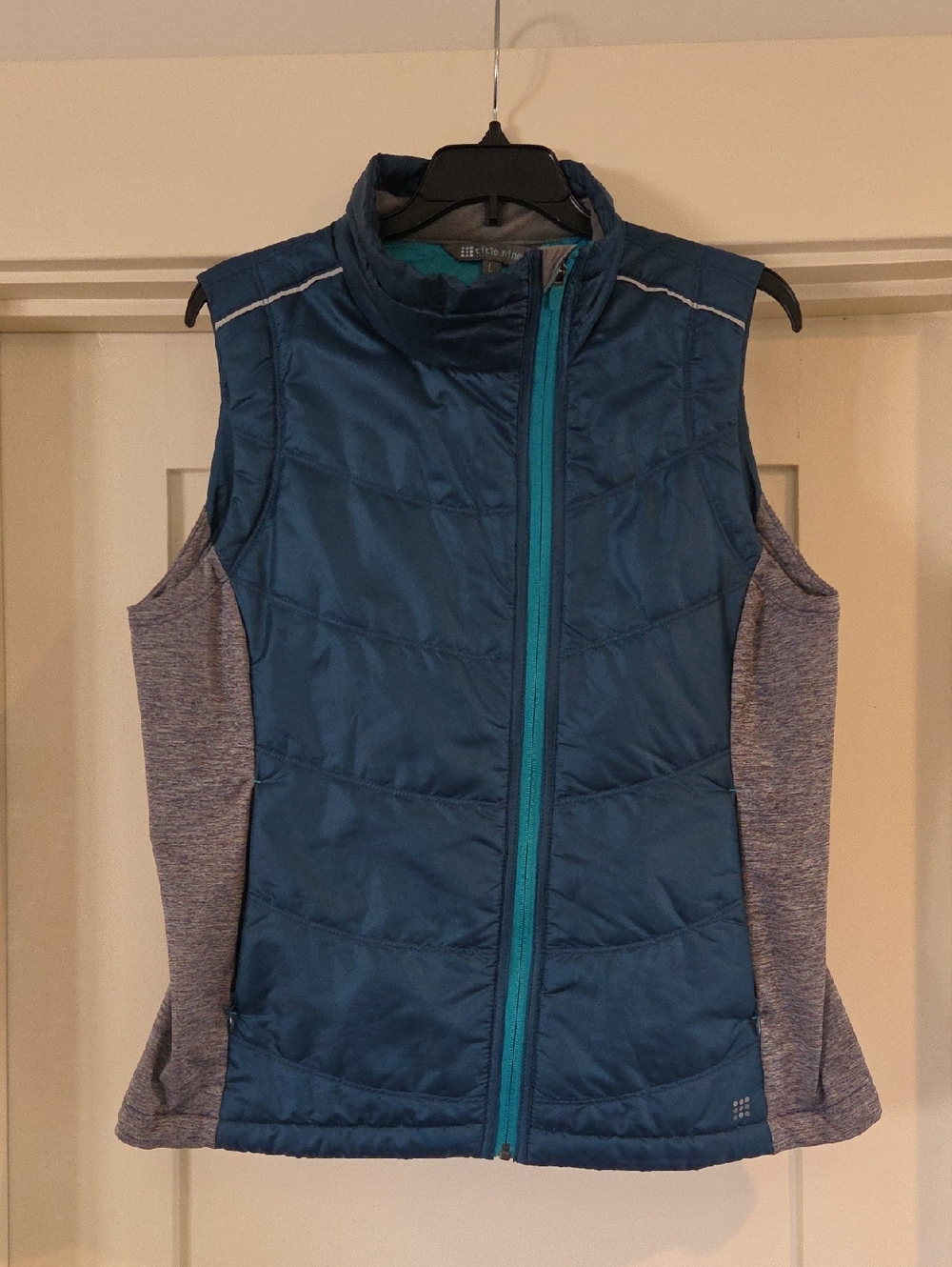 Title Nine Blue Quilted Hybrid Vest with Heather Gray Sides